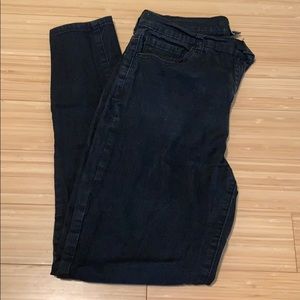 F21 black skinny jeans sz 28